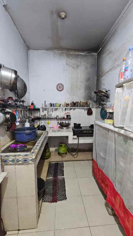 dijual rumah perumahan metland menteng