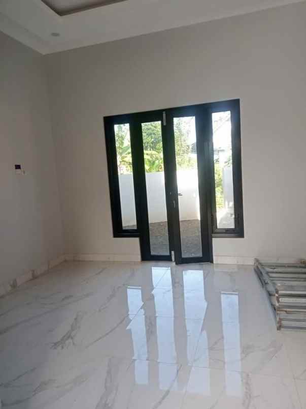 dijual rumah perumahan ramayana 2