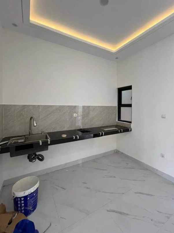 dijual rumah ploso kuning minomartani