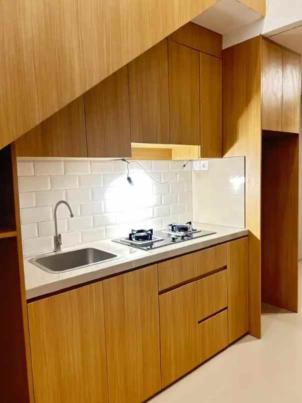 dijual rumah pondok kacang barat