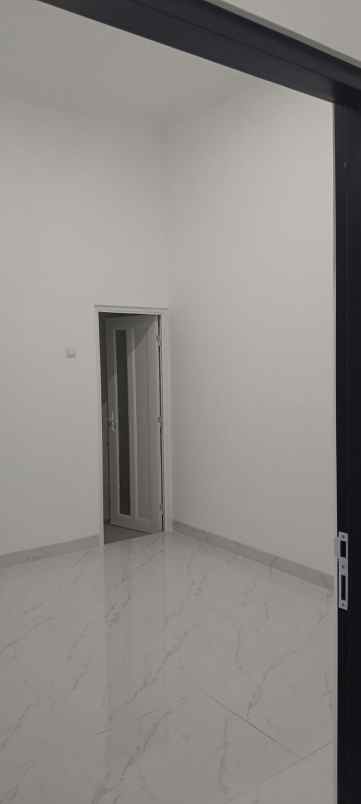 dijual rumah prima harapan regency kota