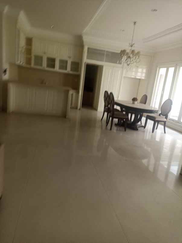 dijual rumah puri galaxy