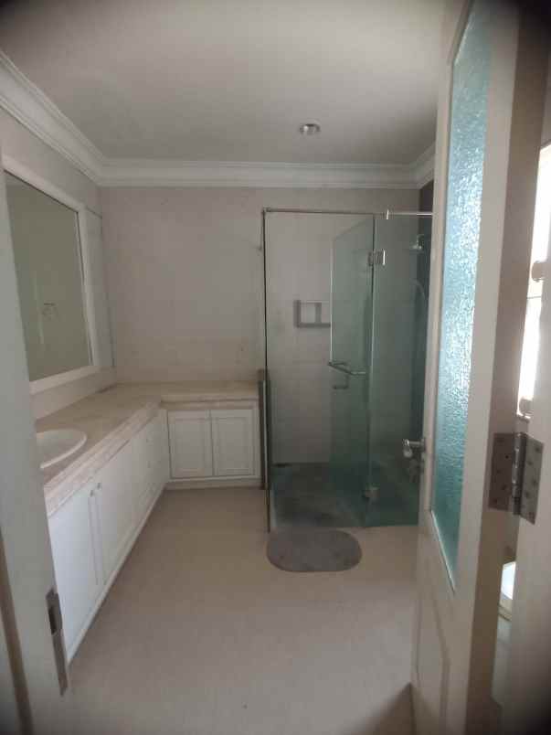 dijual rumah puri galaxy