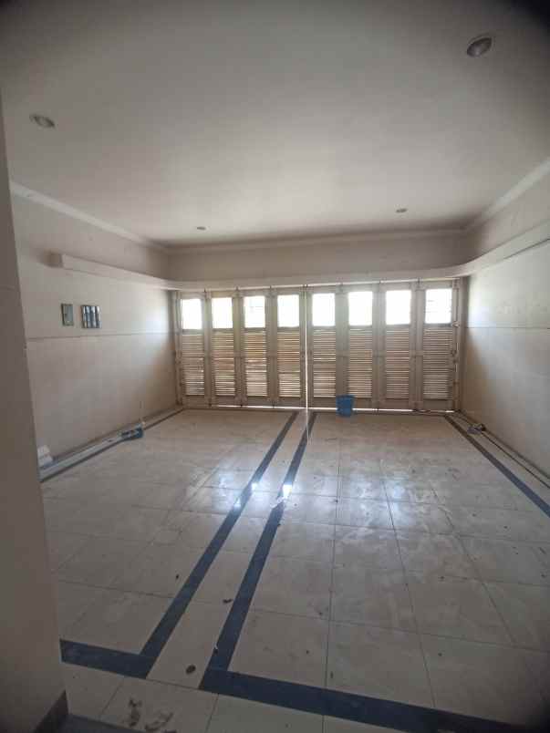 dijual rumah puri galaxy