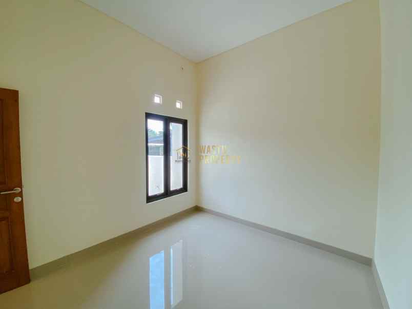 dijual rumah purwomartani kec kalasan