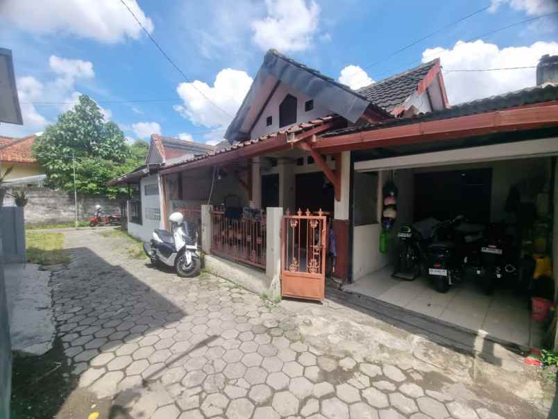dijual rumah rsud wirosaban