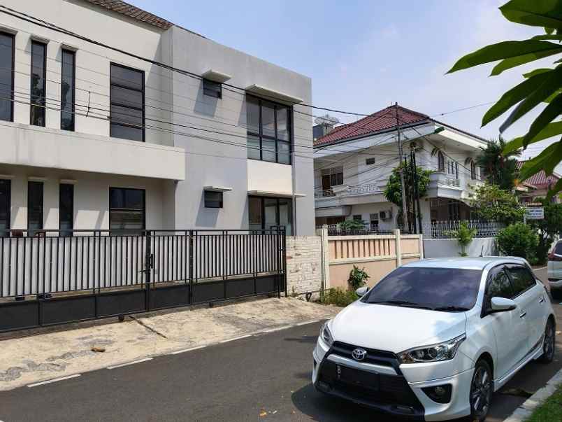 dijual rumah rumah cipinang elok 2 kel