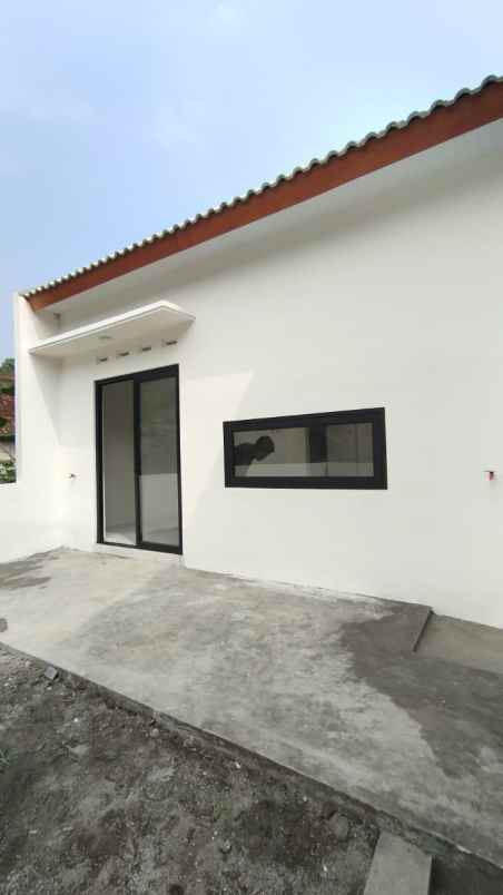dijual rumah rumah graha candi