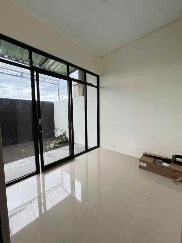 dijual rumah rumah modern virendra