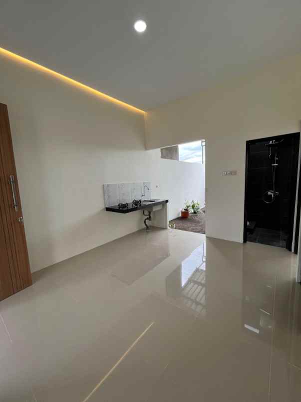 dijual rumah rumah modern virendra