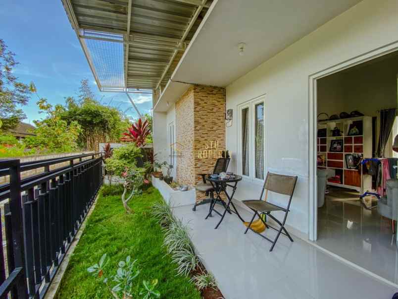 dijual rumah rumah siap huni dekat