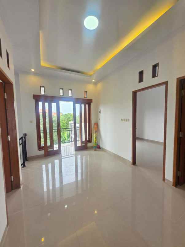 dijual rumah siap huni lokasi biaung kesiman