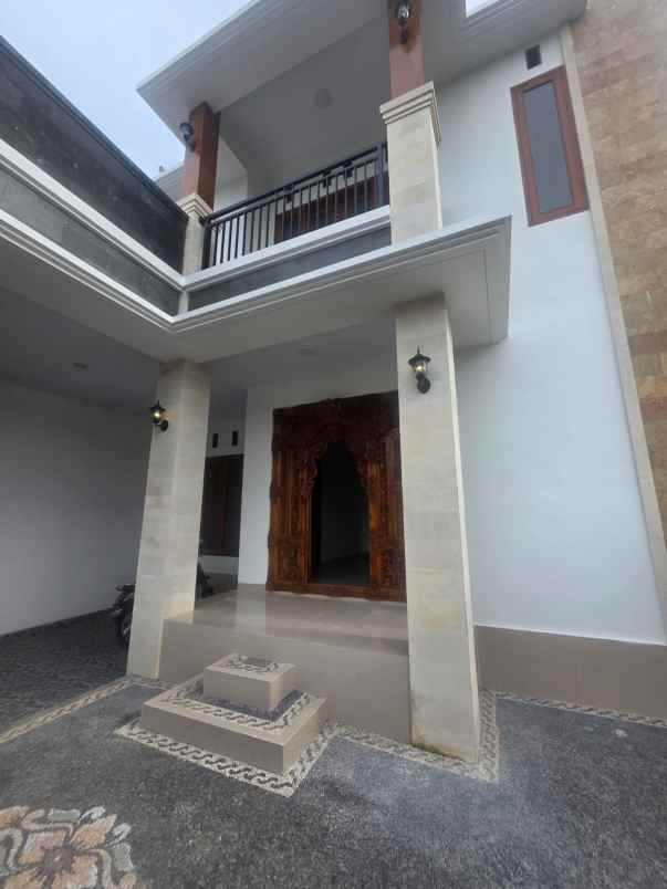 dijual rumah siap huni lokasi biaung kesiman