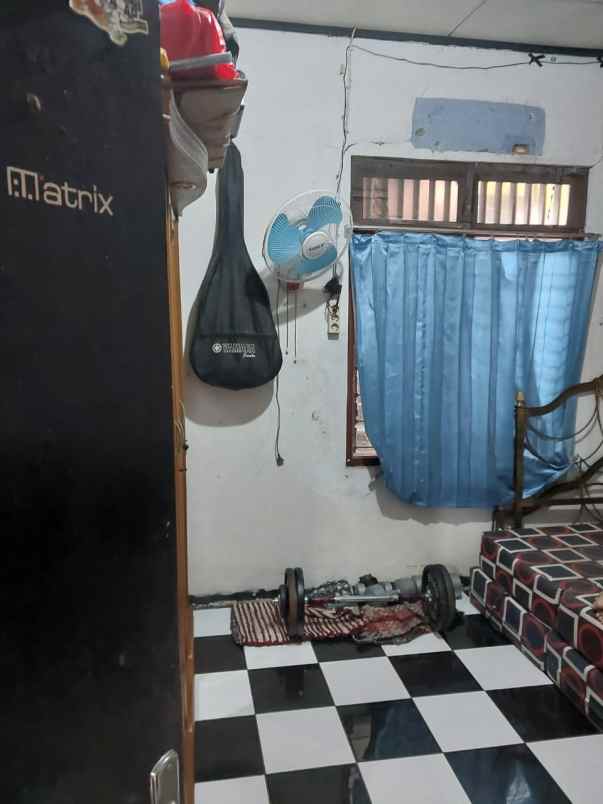 dijual rumah srengseng kembangan