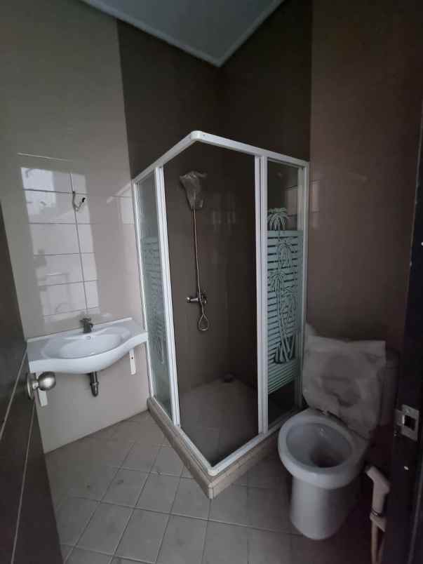 dijual rumah sunter agung permai