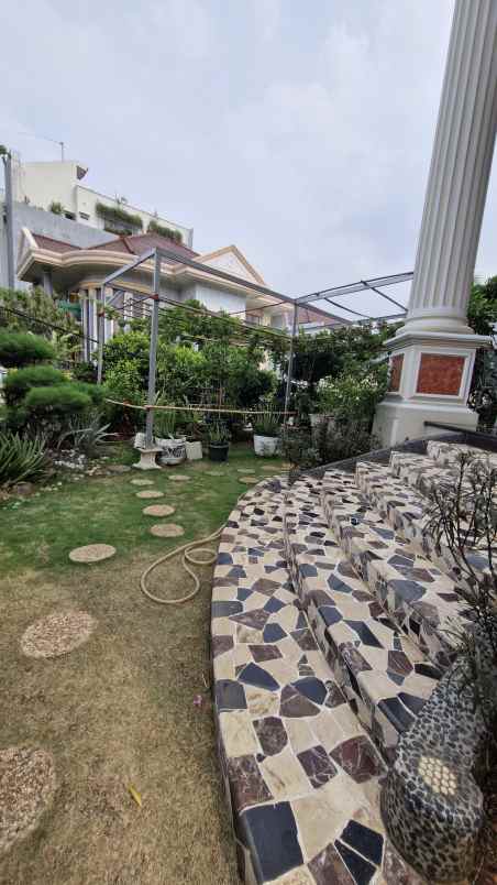 dijual rumah sunter bisma