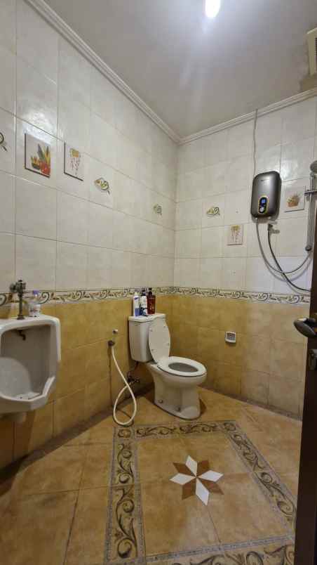 dijual rumah sunter bisma