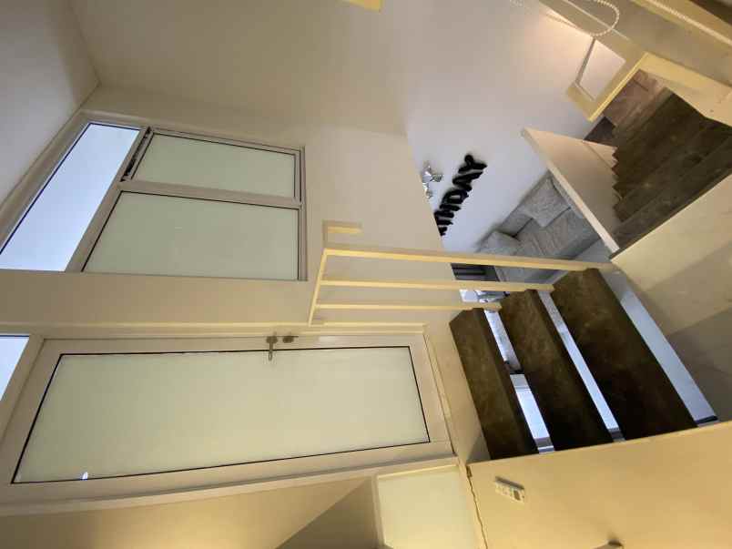 dijual rumah tabebuya bsd city