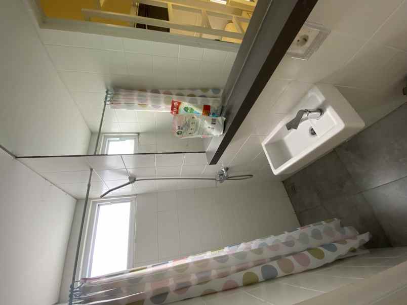 dijual rumah tabebuya bsd city