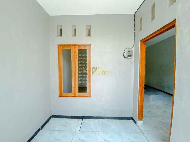 dijual rumah tamanmartani kalasan