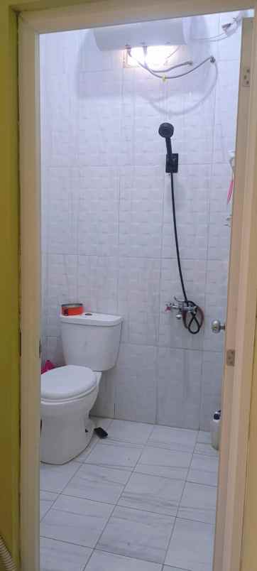 dijual rumah villa gading harapan