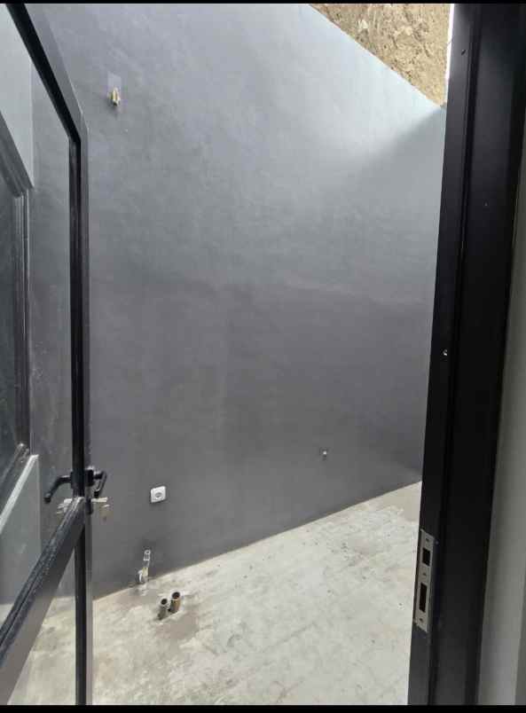 dijual rumah villa indah permai