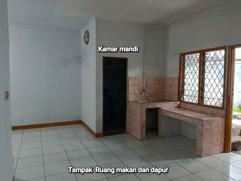 dijual rumah villa taman bandara dadap