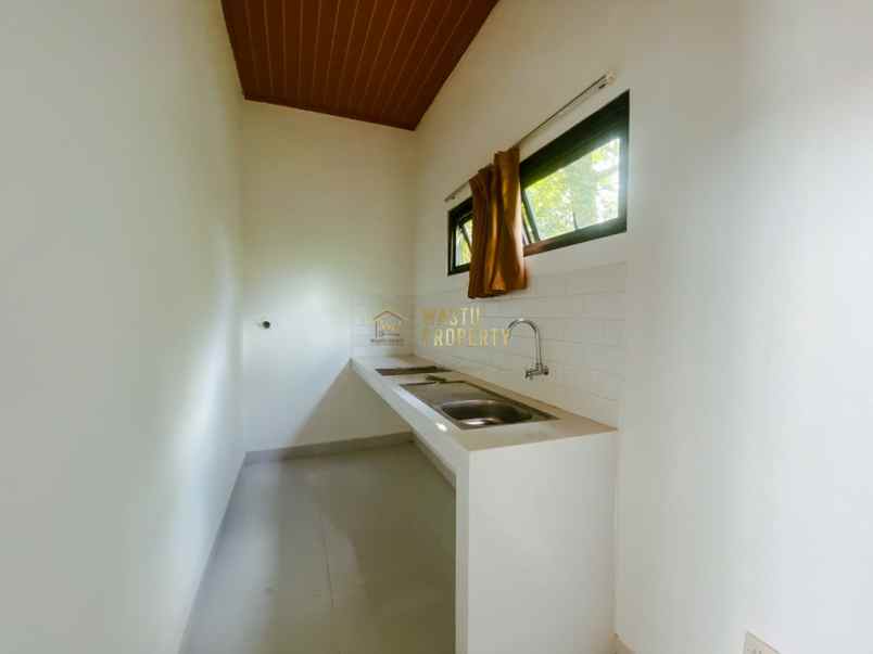 dijual rumah wirokerten