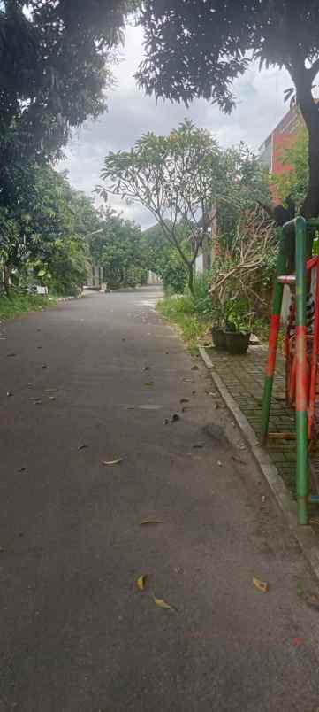 dijual tanah jl kelapa kuning pondok