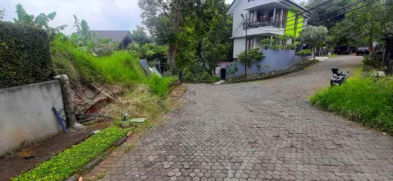 dijual tanah kampung padfi