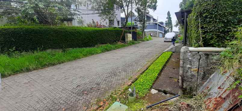 dijual tanah kampung padfi