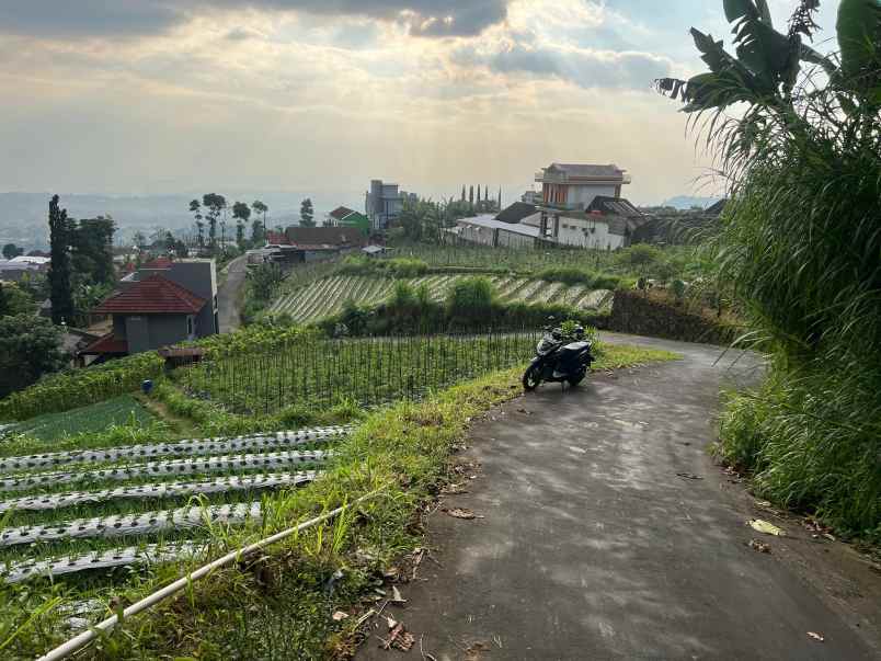 dijual tanah kemuning karanganyar