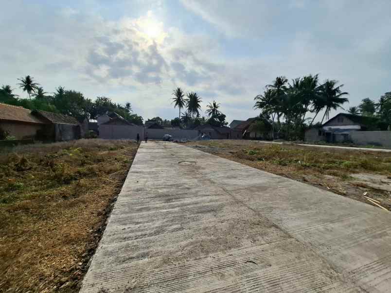 dijual tanah pandean vii sidoluhur