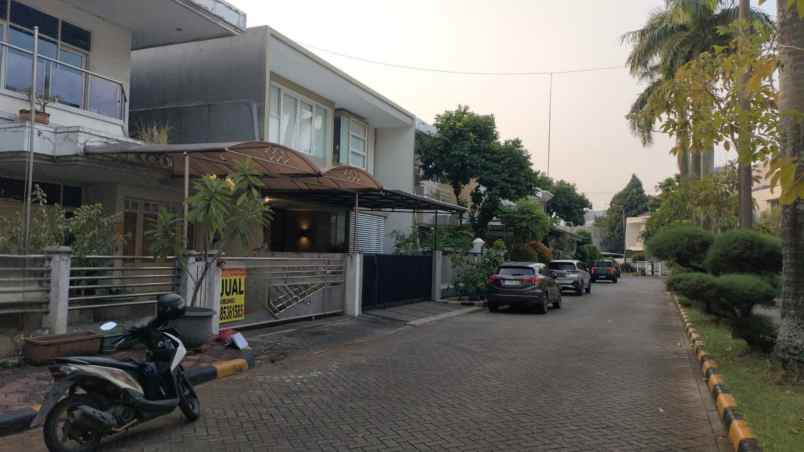 dijual tanah rumah di bumi permata