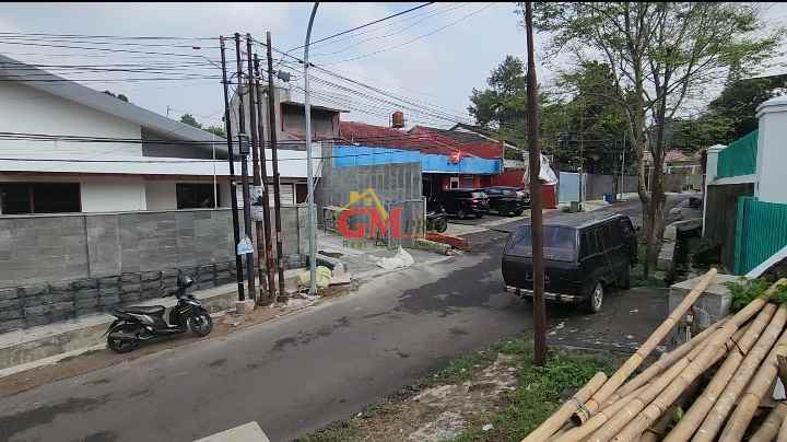 dijual tanah setrasari