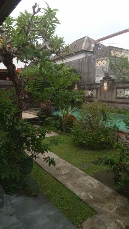dijual villla style classic lokasi denpasar timur