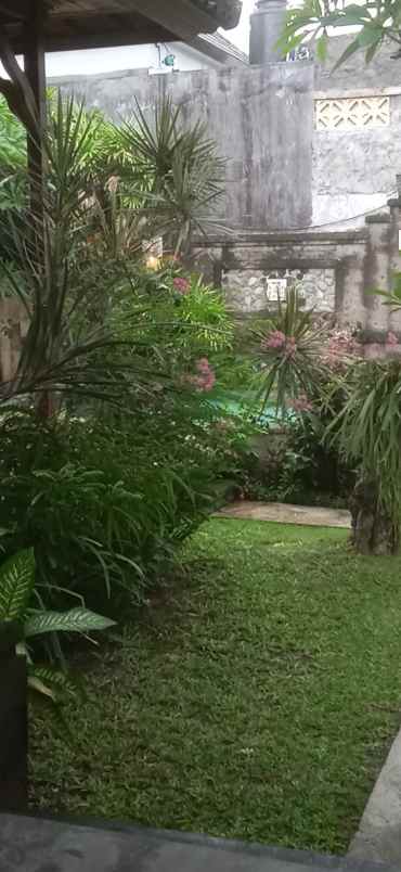 dijual villla style classic lokasi denpasar timur
