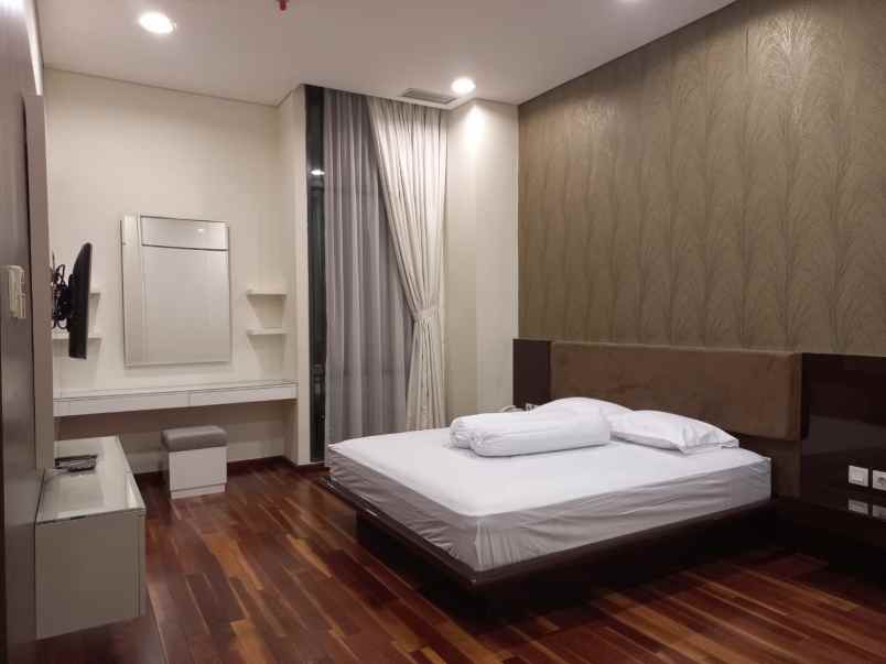 disewakan apartemen apartemen senopati penthouse