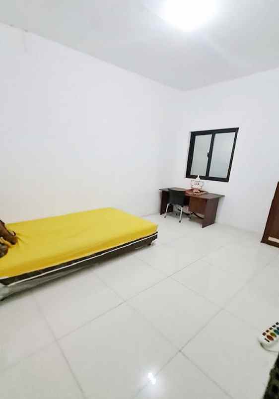 disewakan kost jl manyar tirtomoyo no 50