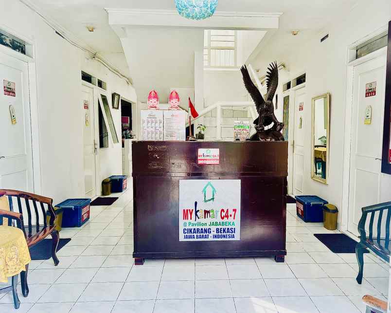 disewakan kost jl pavilion blok c4 no 7