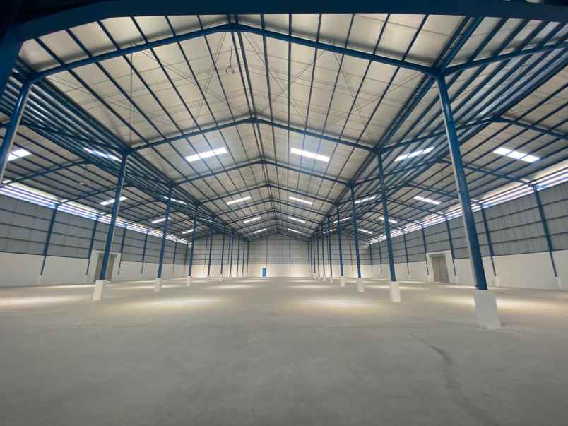 disewakan ruko gudang kantor delta silicon lippo cikarang