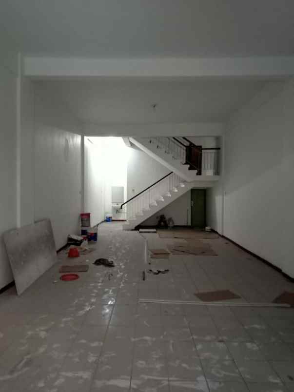 disewakan ruko gudang kantor mayjen sungkono