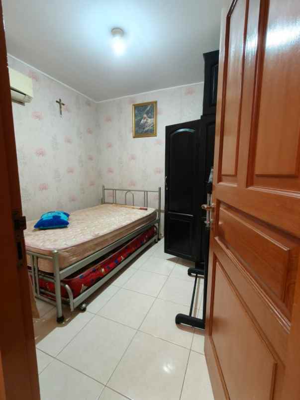 disewakan rumah kelapa gading