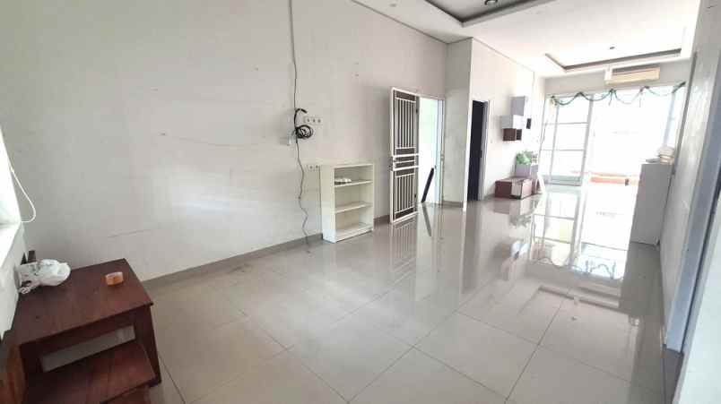 disewakan rumah kelapa gading