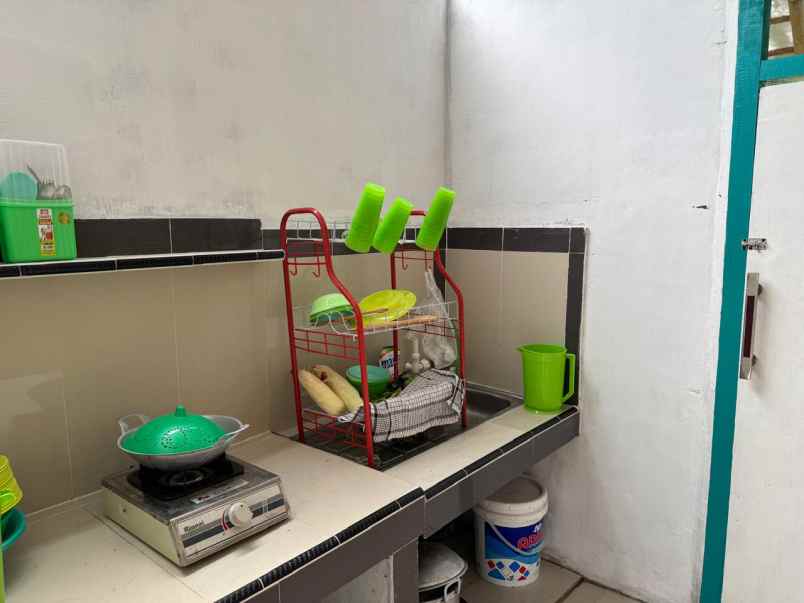 disewakan villa villa triple a saung bambu