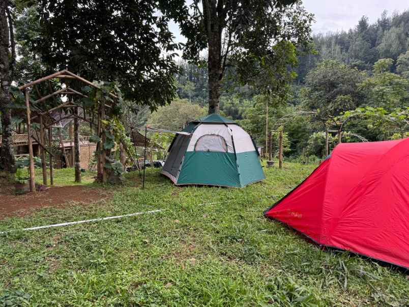 disewakan villa villa triple a saung bambu