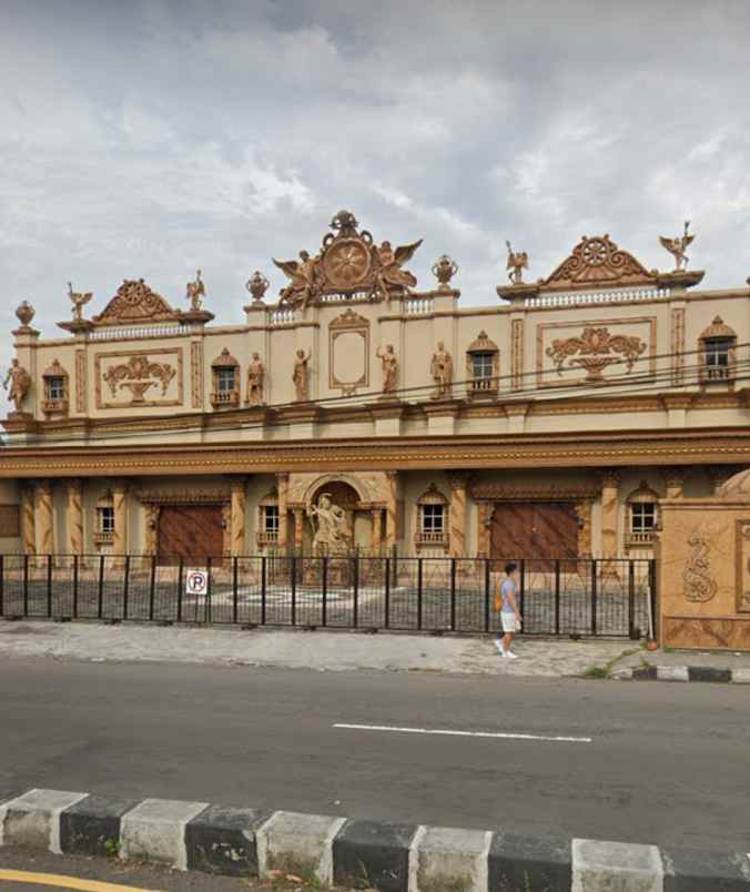 gedung luas mewah jl magelang km 4 5