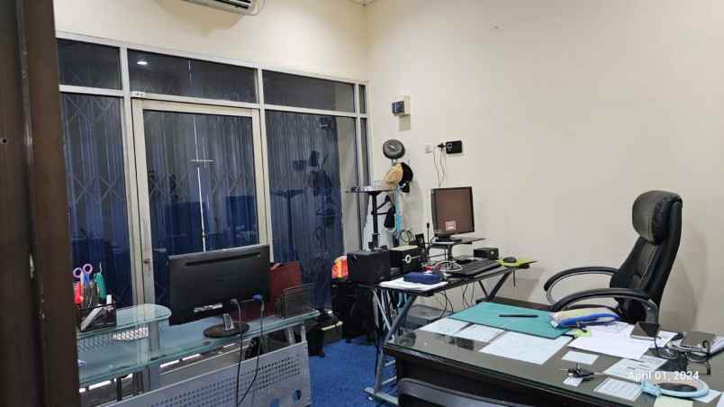 gudang workshop 337 m2 siap pakai di setu bekasi