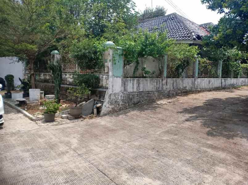 hitung tanah saja 8m luas 800m2 dekat mall di pekayon