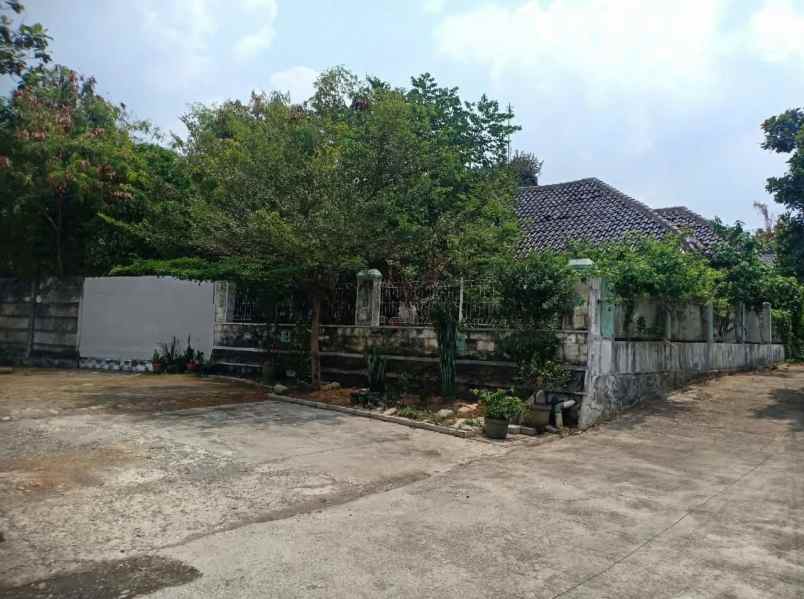 hitung tanah saja 8m luas 800m2 dekat mall di pekayon